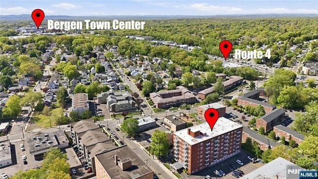 Photo - 20 Jefferson St Unidad D1