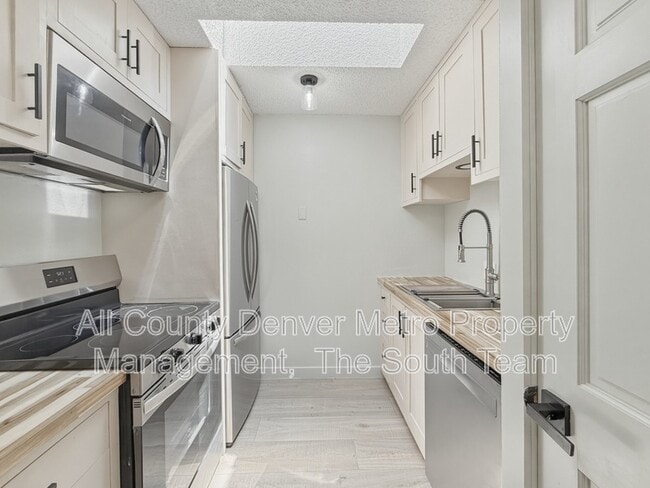 Photo - 2835 S Monaco St Pkwy Unit 1-308