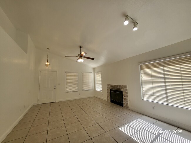 Photo - 1201 Olvera Way