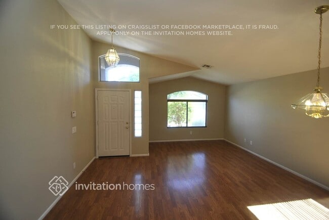 Photo - 16255 W Moreland St