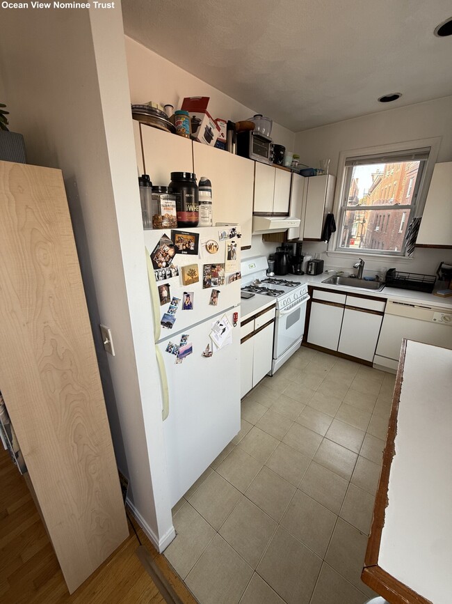 Photo - 25 Hanover Ave Unidad #4