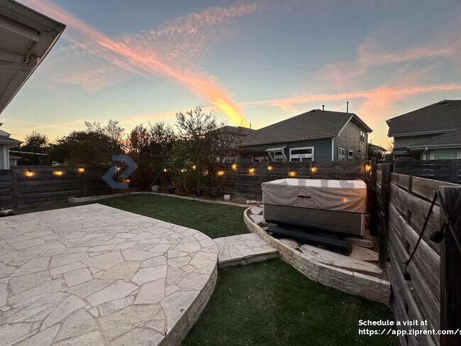 Photo - 5910 Swayden Ln