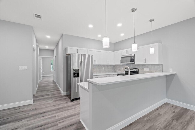 Building Photo - 108 Don Bishop Rd Unit 6-3