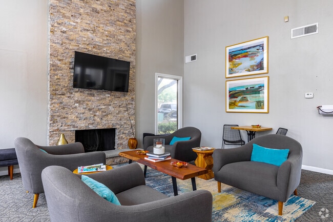 Leasing Office
