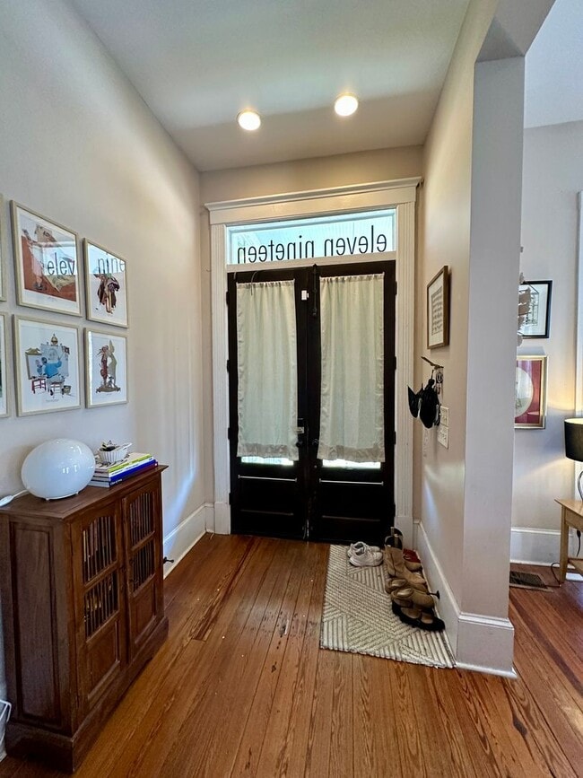 Photo - 3 BED | 2.5 BATH | WRAP AROUND PORCHES | MIDTOWN