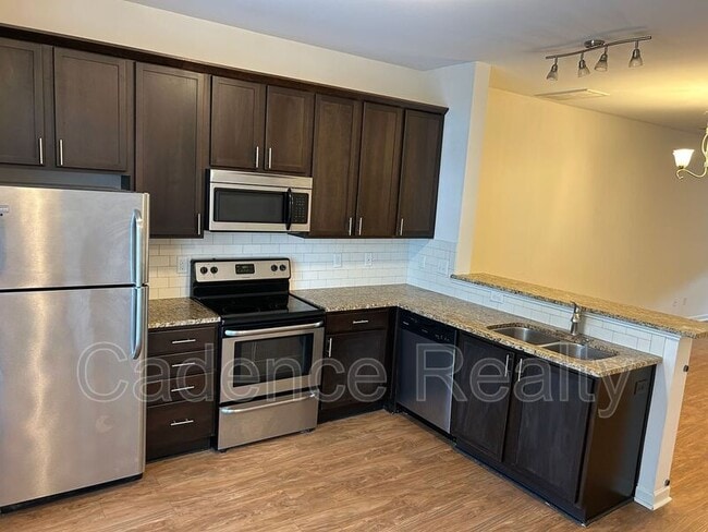 Building Photo - 208 Jordan Ln Unit D Rental