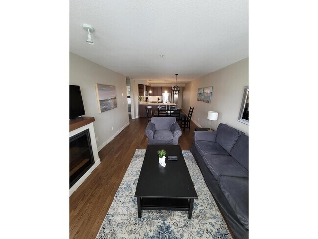 Photo - 19936-19956 56 Ave Unit 302