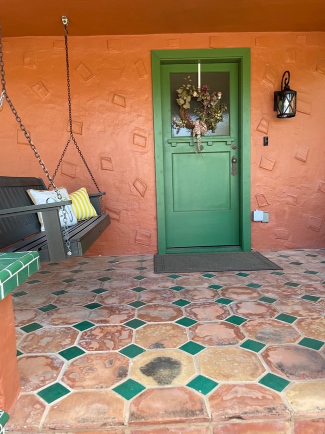 Photo - 101 W Madison St