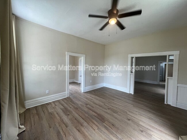 Photo - 1319 W Jackson St