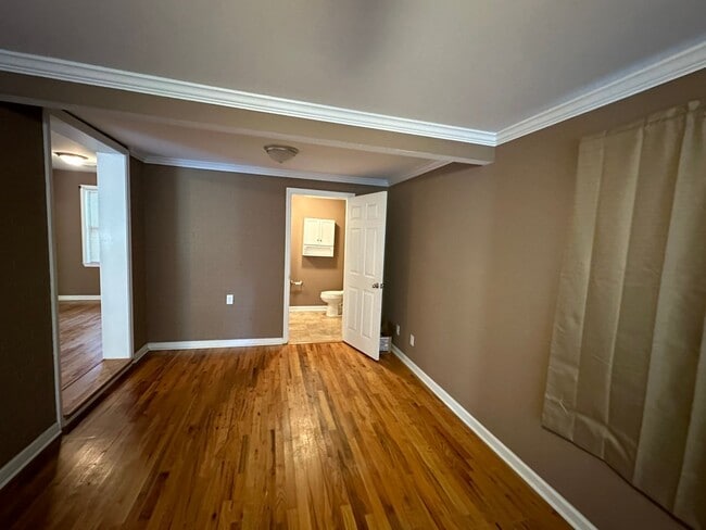 Photo - Forest Hills Cutie