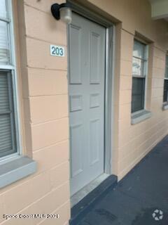 Building Photo - 1711 Dixon Blvd Rental