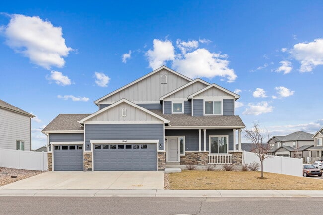 Building Photo - 1661 Northcroft Dr