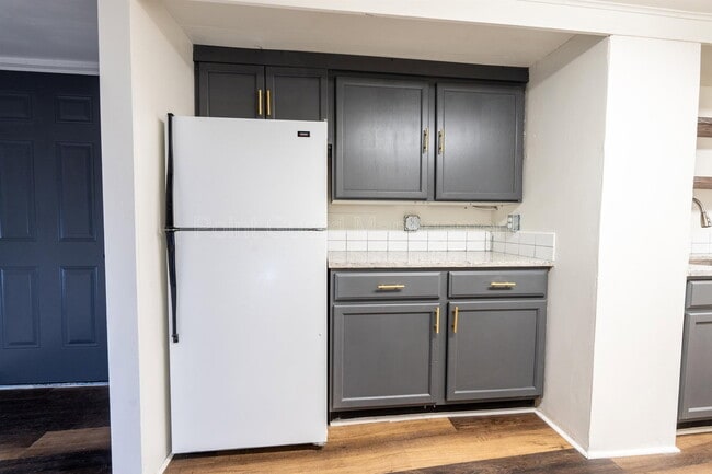 Photo - 3700 E 16th St N Unidad 2