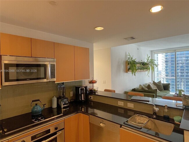 Photo - 1060 Brickell Ave Unit 3411