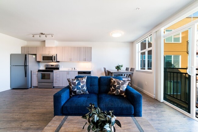 Photo - 123-4th Apts