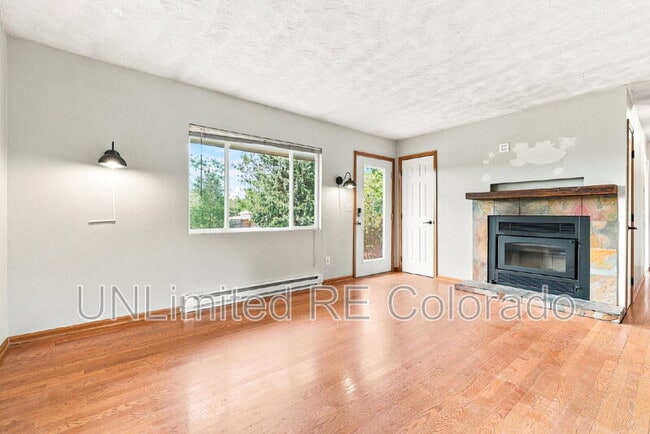 Photo - 1172 Glen St