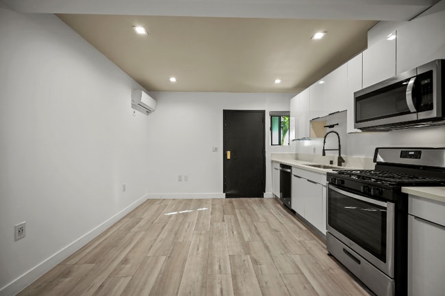 Photo - 1139 Bellevue Ave Unidad 1147A