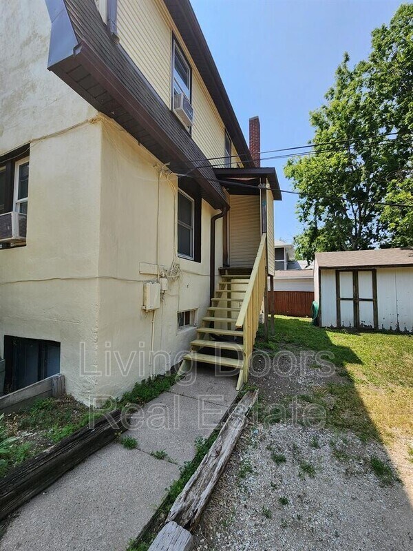 Photo - 2601 N 58th St Unit Apt 3