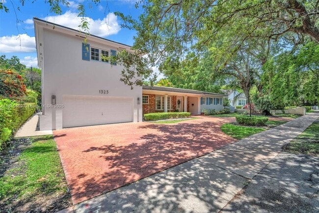 Photo - 1525 Trevino Ave House