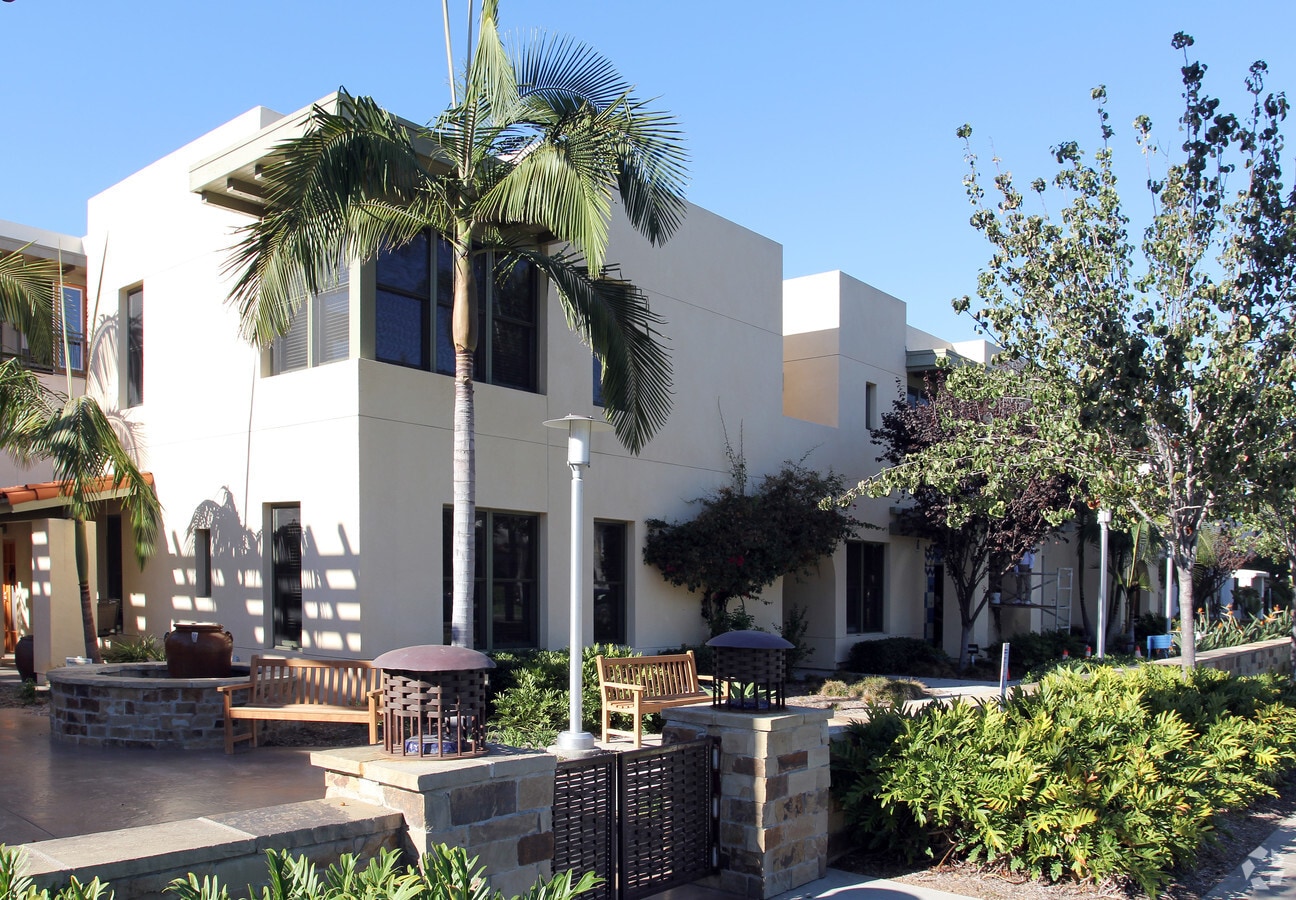 Photo - Coronado Seniors Apartamentos