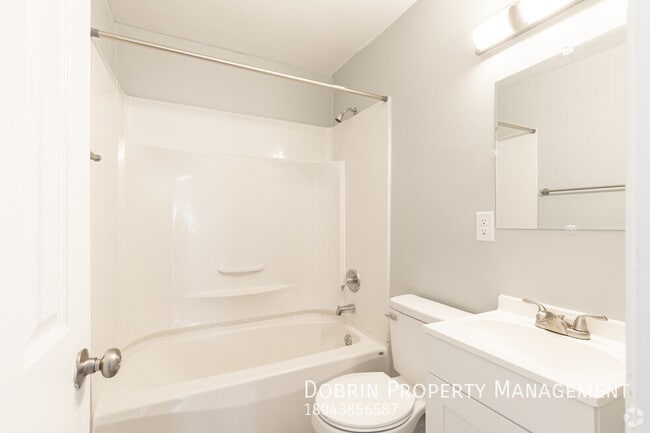 Photo - 1600 Fendall Ave