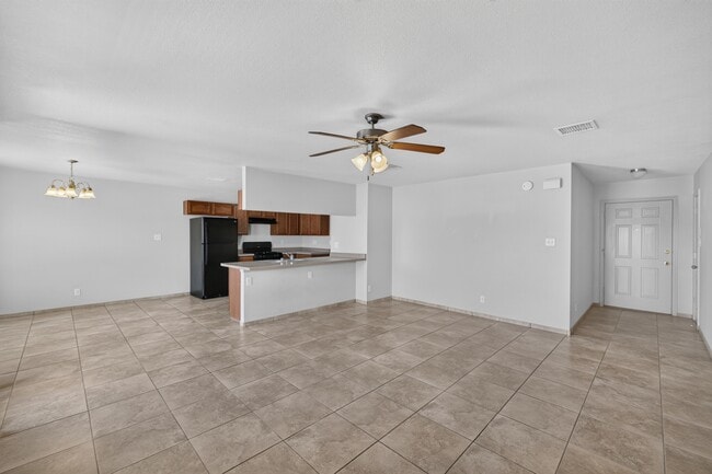 Photo - 608 Cactus Creek Pl