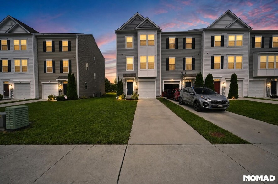 13122 Nittany Lion Cir