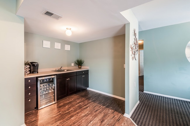 Crescent Pointe