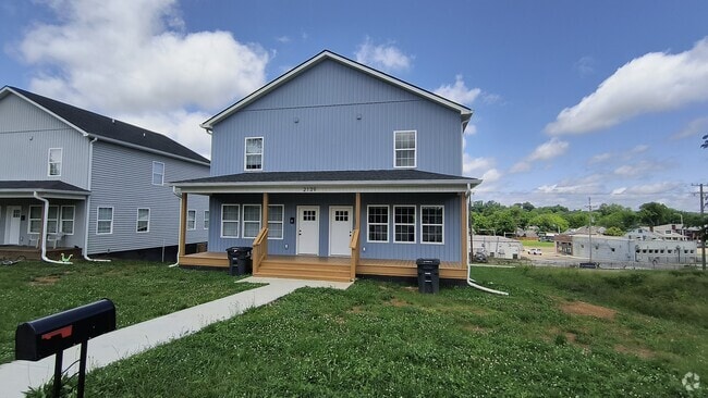 Building Photo - 2139 Linden Ave Rental