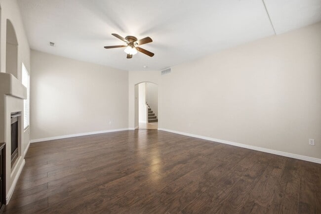 Photo - 1427 E 6175 S