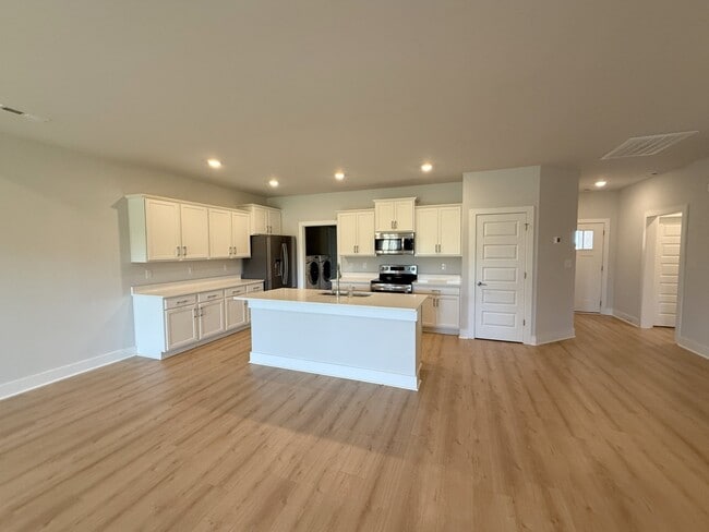 Photo - 128 Clift Farm Dr