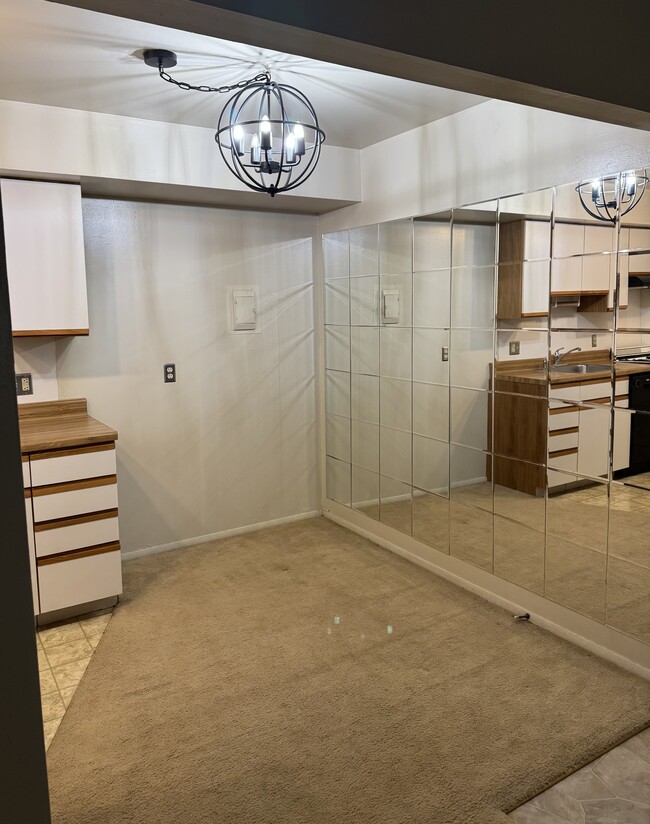 Photo - 125 Twin Oaks Dr