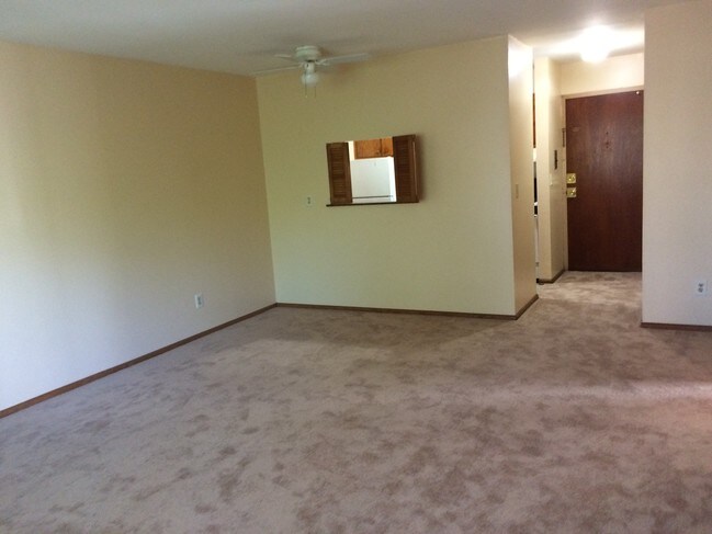 Living Room in two bedrooms - Roberts Court