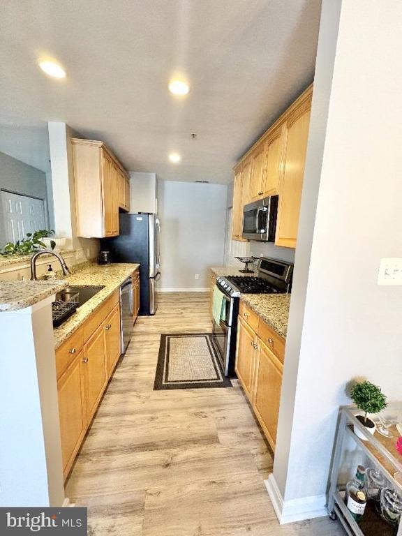 Photo - 25340 Lake Mist Square Unidad 103