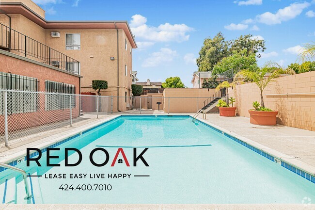 Building Photo - 15005 Sherman Way Rental