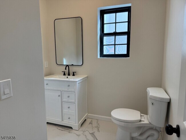 Photo - 188 Heckel St