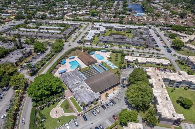 Photo - 701 Lori Dr Unit 205