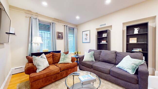 Photo - 290 Beacon St Unidad 3