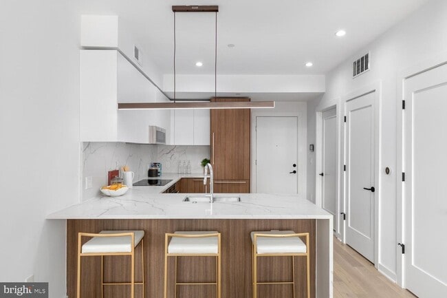 Photo - Elegant, Light-Filled 2BR/2BA with High Ceilings & Walk-In Closets Unit 202