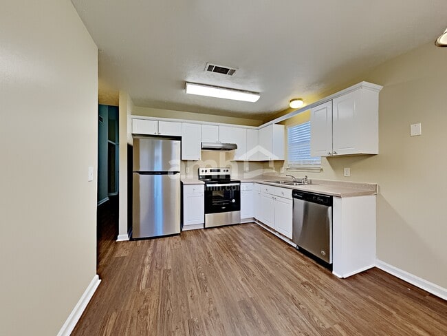 Photo - 1633 Jo Ann Dr