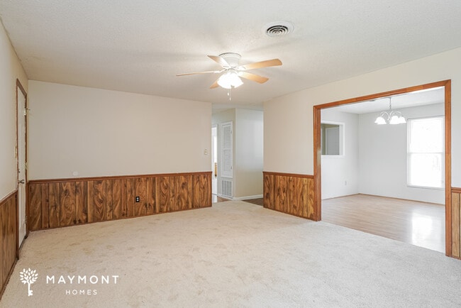 Photo - 4182 Kevin Rd