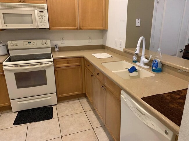 Photo - 3121 Capri Isle Way