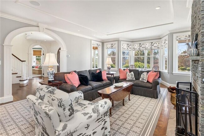 271 Carnegie Harbor Dr
