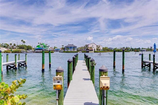 Photo - 1308 Old Stickney Point Rd Unit WP3