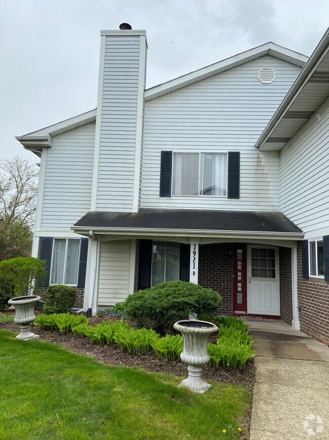 Building Photo - 7921 Knottingham Cir Rental