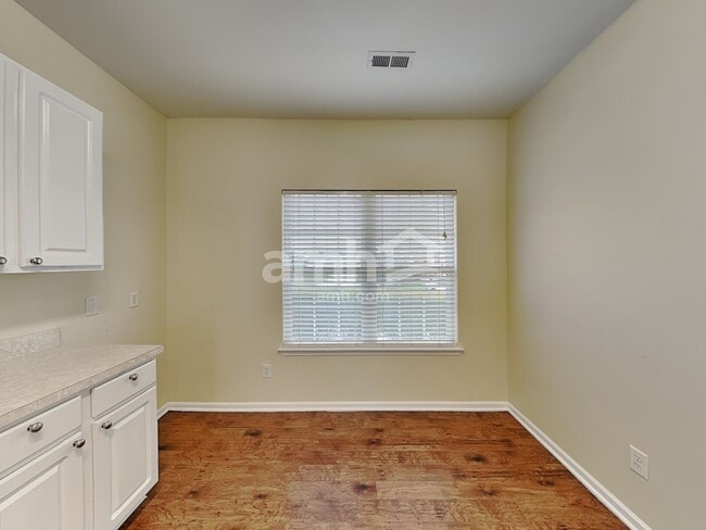 Photo - 11109 Aprilia Ln