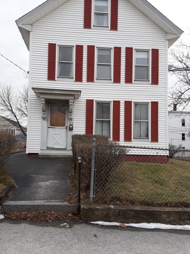 Building Photo - 361 Manchester St Unit 2