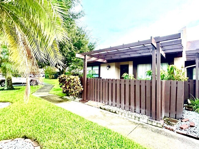 Photo - 8336 NW 37th Pl