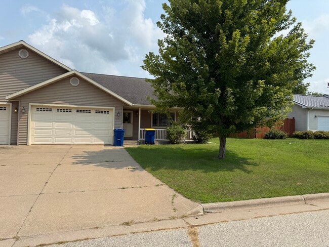 103 - 103 Sand Lake Ct Unit 103 Sand Lake Court