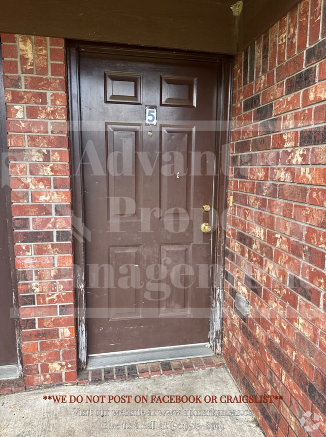 Building Photo - Charming All Electric Duplex in Conway, AR Rental
